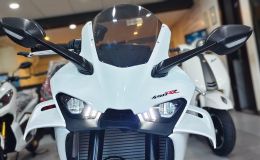 KOVE 450RR KEC ra mắt ly hợp điện tử KEC: 3 chế độ, chạy phố nhàn tênh vẫn giữ chất thể thao