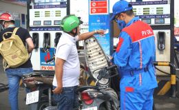 Giá xăng dầu trưa 23/9: E10 RON 95 và E5 RON 92 ‘rộng cửa’ về 21.000 đồng/lít, dầu diesel rẻ? Giá đầy bình ô tô Honda