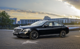 Mercedes-Benz triệu hồi bổ sung 858 xe tại Việt Nam vì lỗi khóa cửa, có cả C200 và C300