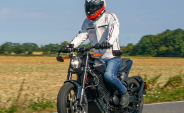 LiveWire S2 Alpinista: Mô tô điện 'nhẹ như 125cc' nhưng sức mạnh lên tới 86 mã lực!