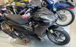 Bảng giá xe Honda Air Blade 2026 tháng 10/2026: Giảm 'thủng đáy', cạnh tranh sát ván với xe máy điện