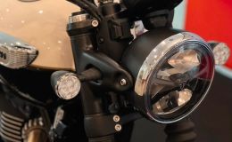Cận cảnh Triumph Bonneville T40 lộ diện: 'Bonneville một máy' khiến BSA và Royal Enfield phải dè chừng