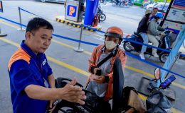 Giá xăng dầu tối 11/10: Dầu diesel đã về mức rẻ, RON 92 và E10 RON 95 chênh với đáy bao nhiêu? Giá đầy bình ô tô Honda