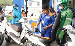 Giá xăng dầu trưa 12/10: Sau 6 kỳ tăng, RON 92 và E10 RON 95 kỳ tới có khả năng giảm về mức rẻ? Giá đầy bình xe ga 125cc