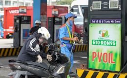 Giá xăng dầu tối 16/10: E10 RON 95 và RON 92 ‘rơi tự do’ về gần đáy, dầu diesel giảm liền 3 kỳ, giá đầy bình xe ga 125cc