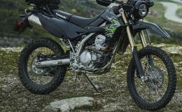 Tin xe trưa 16/10: Ra mắt ‘vua côn tay’ mới phân khúc xịn hơn Honda Winner R và Yamaha Exciter, có ABS 2 kênh, giá mềm
