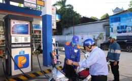 Giá xăng dầu hôm nay tối 20/10: E10, E5 vẫn dưới 27.100 đồng, Diesel hơn 29.000, iPhone 15 có giảm?