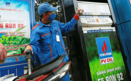 Cập nhật giá xăng dầu trưa ngày 20/10: Giá dầu tăng cao nhất trong 5 tháng, xăng E10 Ron 95, E5 Ron 92 giá bao nhiêu?
