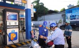 Giá xăng dầu tối 23/10: E10 RON95 và E5 RON92 giảm về rất gần đáy, Diesel vẫn có thể rẻ hơn, giá đầy bình xe máy Suzuki