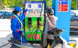 Giá xăng dầu chiều nay 23/10: E10 RON 95 giảm vèo vèo, E5 RON 92 về cách đáy 6.200 đồng, giá đầy bình xe ga 150-160cc