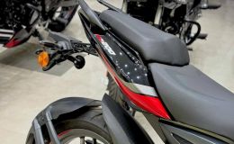 ‘Vua côn tay’ 200cc mới chính thức ra mắt giá 43 triệu đồng: Có ABS 2 kênh xịn hơn cả Honda Winner R