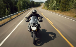 Triumph Tiger 1200 2027 tung 'combo công nghệ khủng': 156 mã lực, radar 2 đầu, dừng xe tự hạ yên!