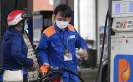 Giá xăng dầu trưa nay 28/10: E10 RON 95 và E5 RON 92 cán mốc rẻ, lại tăng vọt từ mai? Giá đầy bình xe côn tay 150-155cc
