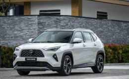 Toyota Yaris Cross dẫn đầu doanh số ô tô xăng, dầu tháng vừa qua, Hyundai Tucson trở lại