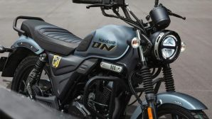 Đại chiến Yamaha Exciter và Honda Winner X, 'vua côn tay' 150cc mới ra mắt giá 36 triệu đồng, có ABS