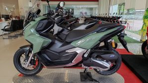 Honda mở bán ‘bá chủ xe ga’ 160cc mới tại đại lý: Át vía cả Air Blade và SH vì tuyệt đẹp, giá dễ mua