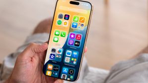 iPhone 16 Pro Max bất ngờ giảm khủng đầu tháng 11, quậy đục nước gây áp lực Galaxy S24 Ultra