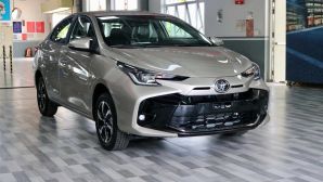 Giá xe Toyota Vios lăn bánh cuối tháng 11/2024 ‘rẻ như rau’, át vía cả Hyundai Accent và Honda City