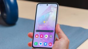 Vua tầm trung thiết kế đẹp Galaxy A35 5G giá chưa đến 8 triệu, ngoại hình lẫn trang bị ngang cơ Galaxy S24