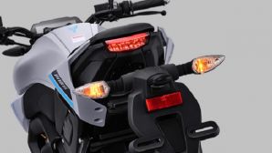 Yamaha chính thức ra mắt ‘vua côn tay’ 155cc mới đẹp lấn át Exciter, xịn hơn Honda Winner X, giá mềm