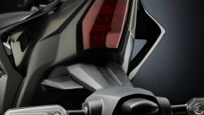Yamaha ra mắt ‘chiến binh côn tay’ 250cc mới xịn Exciter, trang bị đè bẹp Honda Winner X, giá dễ mua