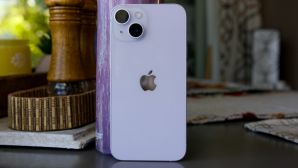 Đừng mua iPhone 16e, iPhone này giờ đã rất rẻ, chạy không những mượt mà thiết kế như iPhone 16