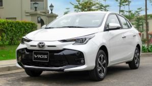 Giá xe Toyota Vios lăn bánh cuối tháng 4/2025 hấp dẫn khó cưỡng, đè bẹp Hyundai Accent và Honda City