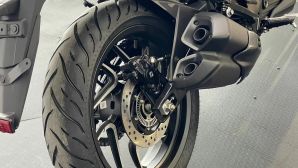 'Vua côn tay' mới vừa về đại lý được chào bán 64 triệu đồng: Chơi sát ván Honda Winner X và Exciter