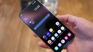 Đây là Galaxy S22 Plus, flagship màn lớn giá rẻ nhất của Samsung, trang bị ngon hơn iPhone 16 Plus