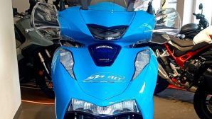 Tin xe cuối tuần: Honda SH 125 phiên bản 2025 chính thức về Việt Nam, đẹp hơn hẳn SH 160, giá dễ mua