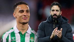 Man United bán Antony với giá rẻ khó tin, Ruben Amorim đón bom tấn đầu tiên? 