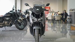 Hạ đo ván Honda SH, ‘vua xe ga’ 150cc mới có ABS 2 kênh ăn đứt Air Blade ra mắt giá 43 triệu đồng