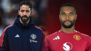 Man Utd sở hữu thống kê đáng xấu hổ, HLV Ruben Amorim đón 'siêu trung vệ' với giá 0 đồng?