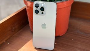 Đây là iPhone Pro Max khung titan rẻ nhất full box: Chẳng kém iPhone 16 Pro Max là mấy rẻ hơn nhiều