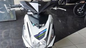 Hạ đo ván Honda SH Mode, ‘vua xe ga’ 125cc mới của Yamaha về đại lý giá 28 triệu đồng rẻ hơn Vision