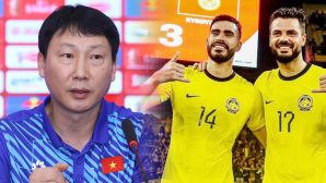 Kình địch ĐT Việt Nam triệu hồi 'mật thám' từ V.League, HLV Kim Sang-sik bị bắt bài?