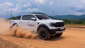 Ford Ranger Raptor – Chiếc bán tải hiệu năng cao khẳng định phong cách tự do sống chất