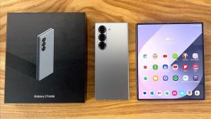 Chốt ngay Galaxy Z Fold6 fullbox giảm liền tay 8 triệu, màn hình cực lớn thỏa sức xem phim, lướt web