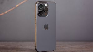 Đây và vua viền Titan rẻ nhất Việt Nam, trang bị chẳng kém iPhone 16 Pro Max đe nẹt Galaxy S25 Ultra