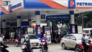 Giá xăng dầu chiều hôm nay 30/5: Tiếp tục tăng trong phiên chiều, giá cả leo từng giờ từng phút 