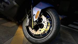 Tin xe trưa 3/6: Ra mắt ‘đối thủ trên cơ’ Honda SH 160i với mức giá cực rẻ, thiết kế đẹp mê ly