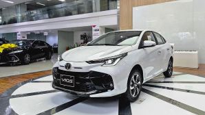 Giá Toyota Vios lăn bánh giữa tháng 6/2025 giảm sâu, ‘chơi lớn’ với Honda City và Hyundai Accent