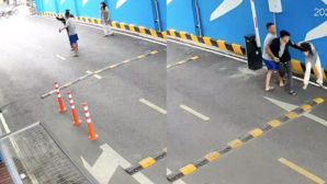 Phẫn nộ clip người phụ nữ bị chồng cũ hành hung dã man giữa ban ngày ở Bình Dương
