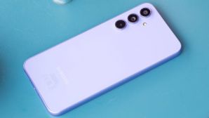 Đây là vua Android tầm trung một thời bán chạy nhất thế giới, rẻ như bèo trang bị đè bẹp iPhone 16