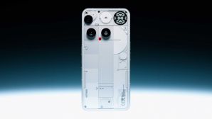 Nothing Phone (3) ra mắt: Thiết kế Glyph Matrix độc đáo, chip mạnh, pin trâu đe nẹt Galaxy S25