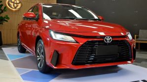 Toyota Vios phiên bản hybrid mới ra mắt vào tháng sau, ‘chơi sát ván’ Honda City và Hyundai Accent