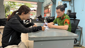 Cái kết 'đắng lòng' cho người phụ nữ bán xe máy, điện thoại để tiêu xài sau đó trình báo bị cướp