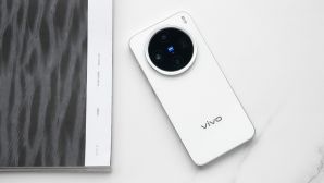 Ông hoàng Android Vivo X300 Pro mini 'nhỏ con' nhưng đủ sức đè bẹp hết các đối thủ!