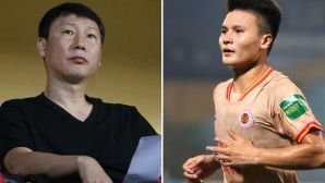 Tin bóng đá trong nước 17/7: U23 Việt Nam đặt một chân vào Chung kết; Người cũ CLB CAHN tái xuất