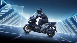 ‘Vua xe ga’ 150cc mới ra mắt với ABS và TCS xịn như Honda SH, giá chỉ 58 triệu đồng ngang Air Blade